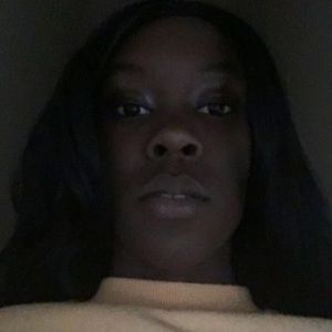 Meet your Posher, Mya